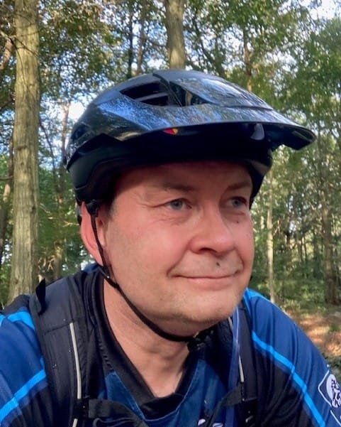 Bart in het bos